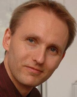 Zum Artikel "Prof. Dr. Lutz Schröder zum Vorsitzenden der IFIP Working Group 3 gewählt"