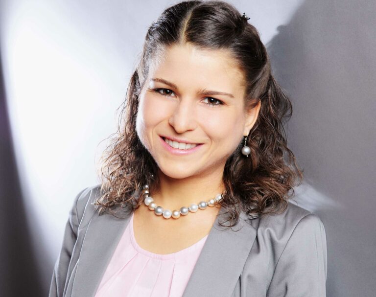 Dr.-Ing. Silvia Budday erhielt Heinz Maier-Leibnitz-Preis