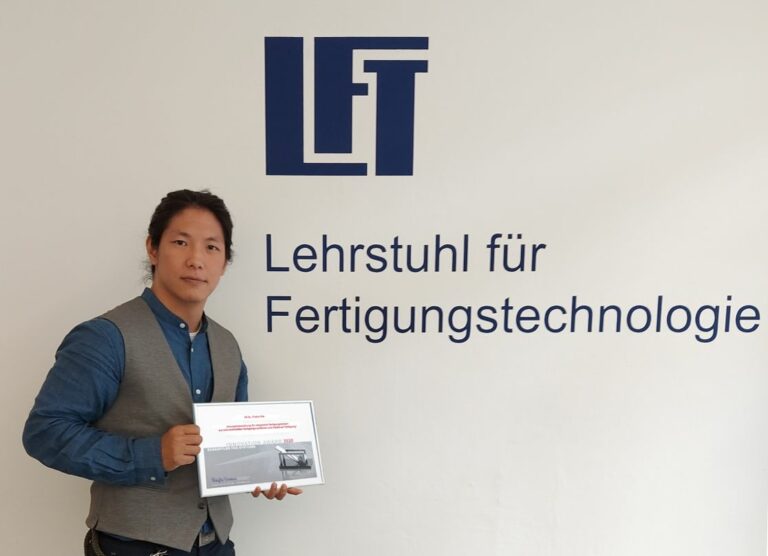 Franz He vom LFT gewinnt einen der Innovation Awards der Schaeffler FAG Stiftung