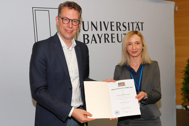 Preis für gute Lehre an Professorin Kathrin Castiglione verliehen