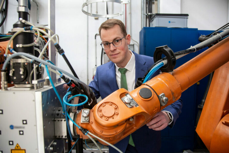 Neu an der Technischen Fakultät: Prof. Dr. Michael Lechner