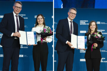 Zwei Fotos nebeneinander, die jeweils zwei Personen nebeneinander zeigen. Die Personen sind festlich gekleidet, sie halten eine Urkunde und einen Blumenstrauß in der Hand und blicken freundlich in die Kamera.