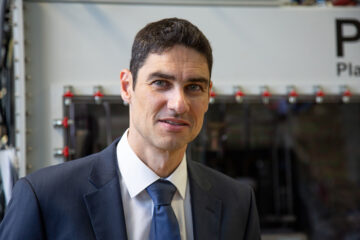 Portraitfoto von Prof. Dr. Risch